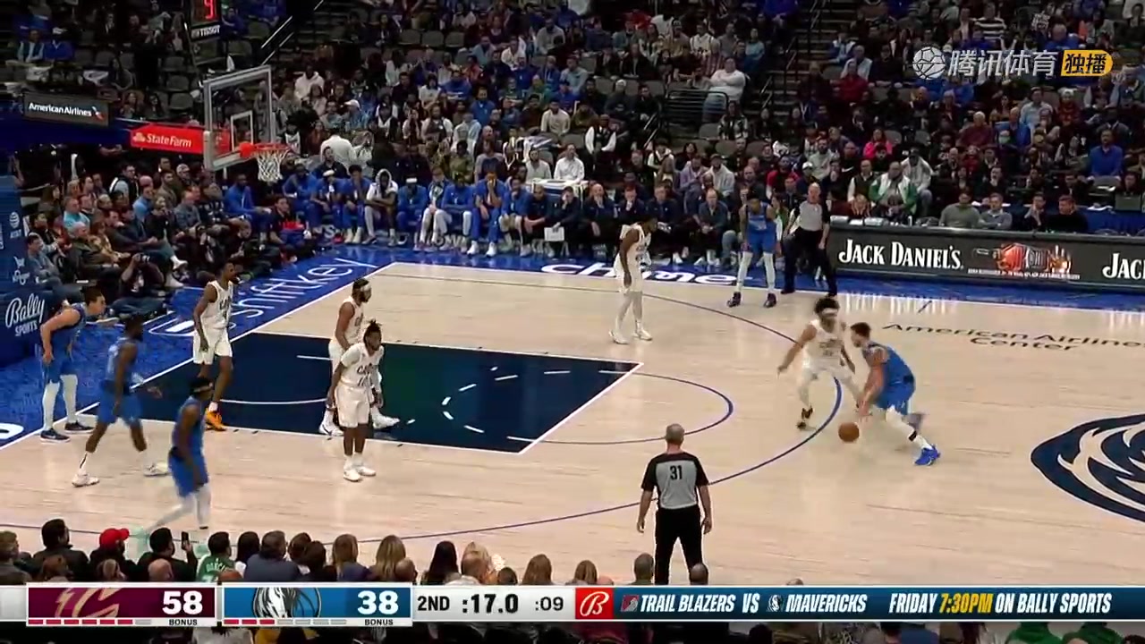 魔術(shù)師附體！東契奇神仙不看人背傳 畢竟周最佳助攻TOP10！