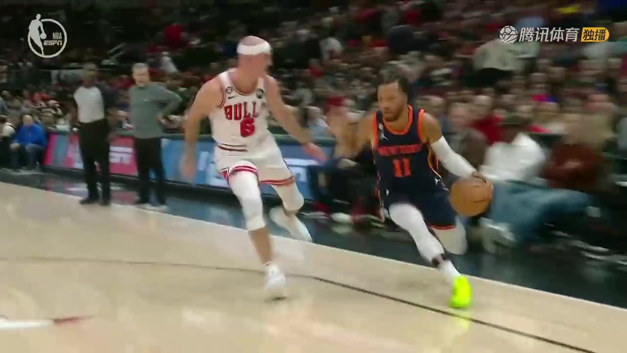 秀??！布倫森腳踝終結將卡魯索晃倒坐地！再三分殺死比賽（布倫森集錦）